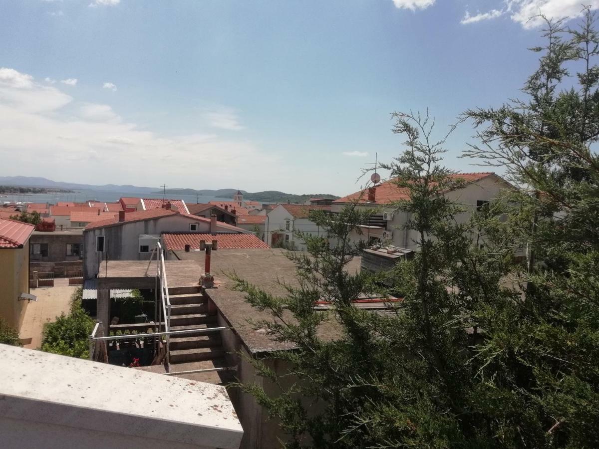 Apartments Vidovic Vodice Esterno foto